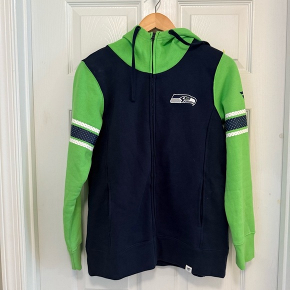 Like New Seattle Seahawks Fanatics Women's Primary Script Full-Zip Hoodie - Picture 2 of 5